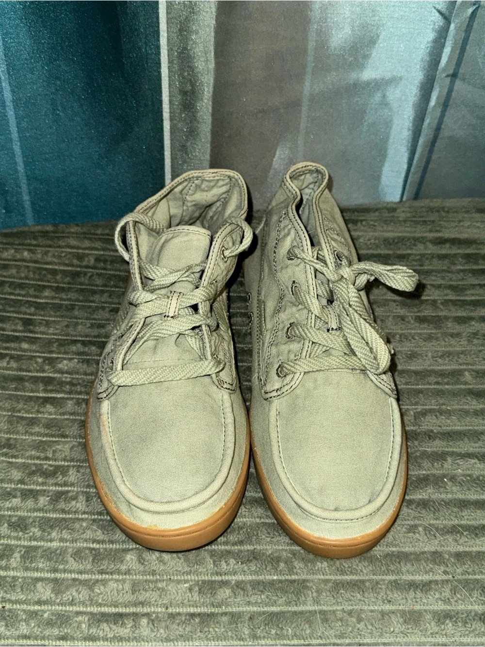 Sanuk Olive Green Canvas High-Top Sneakers with Gum Sole - Picture 2 of 4
